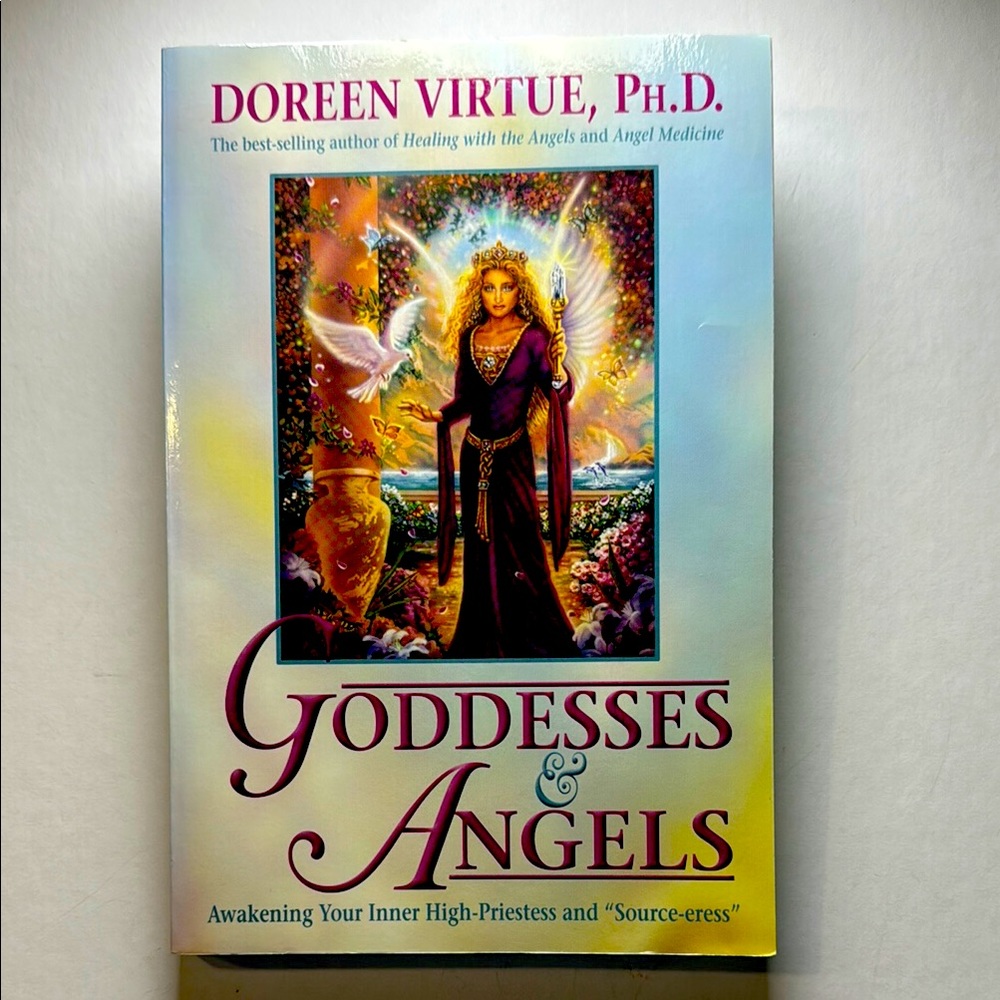 BOOK “Goddesses & Angels” by Doreen Virtue